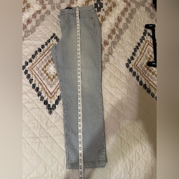 Gloria Vanderbilt Blue Ankle Cropped Striped Jeans Women’s Size 12. NWOT - Picture 8 of 10